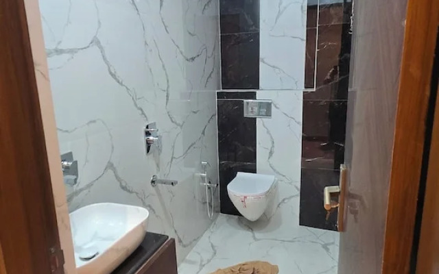 Hotel Parth