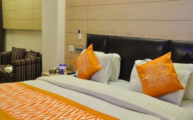 OYO 1382 Mohan Hotel