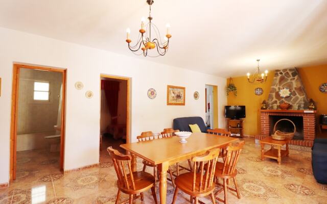 1142 Villa Castaño