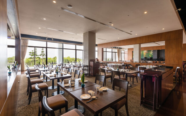 South Garden Hotels and Resorts