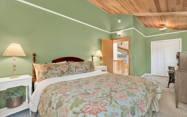 Lakeside Memories #1858