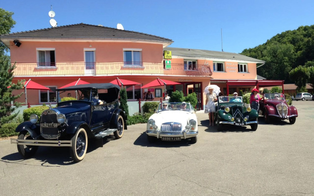 Hôtel CARRER Le Rhien