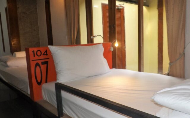 Mad Monkey Hostel Pai