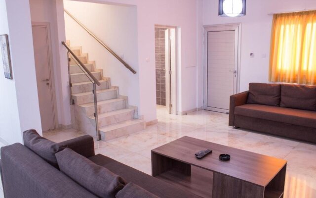 Makronissos Beach Villas