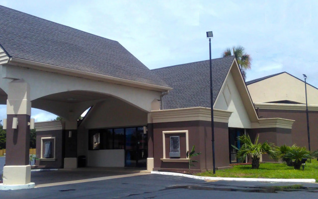 Regency inn and Suites