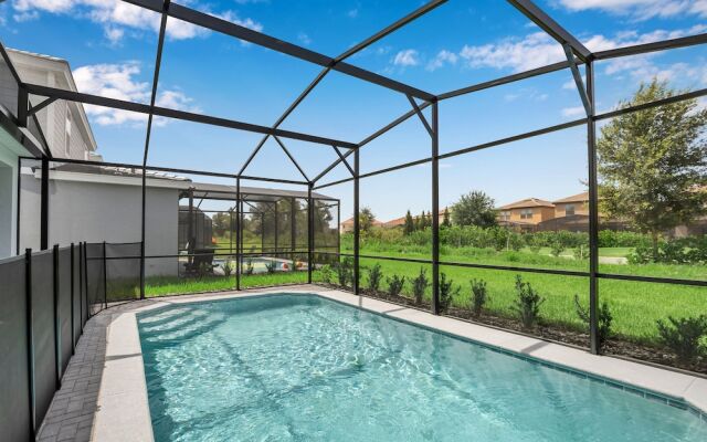 Oakmoss drive Solterra 3