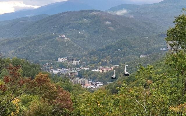 1535zuri 3 Bedroom Home