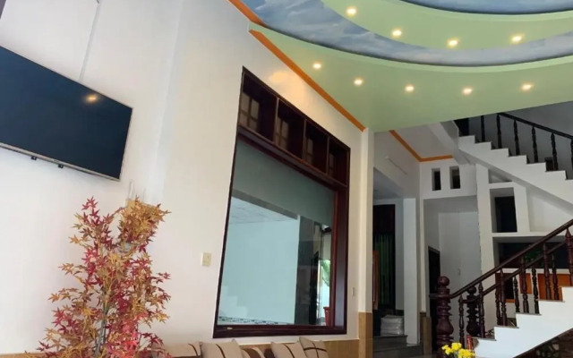 Thuy Ha Hotel