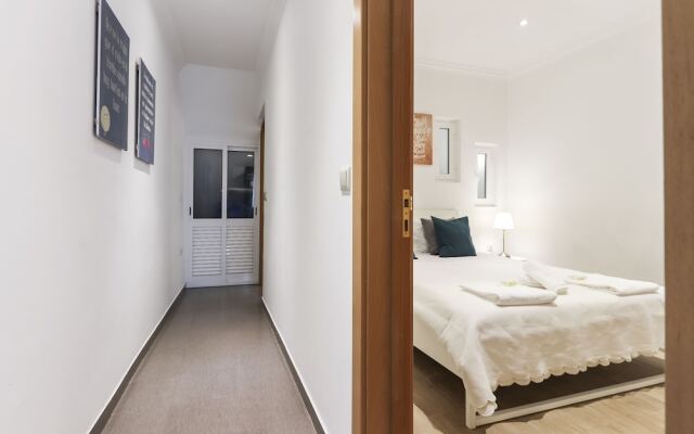 São Bento Typical by Homing