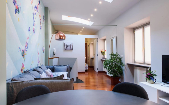 Lora Center Apartment