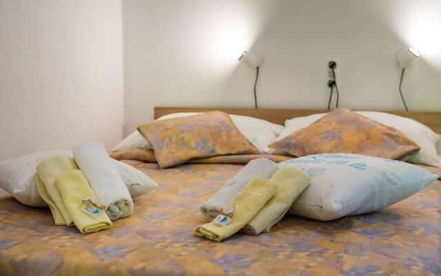 Apartment With One Room In Zadar, With Enclosed Garden And Wifi