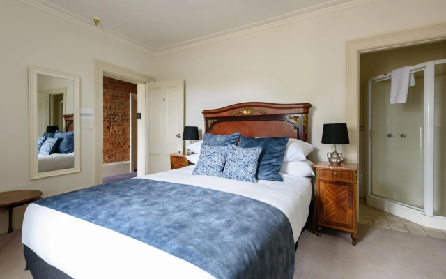 The Albert Guest House and Mills Spa Suites – Guest Rooms – Daylesford