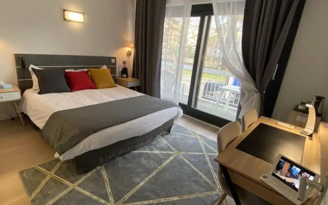 Savoie Hotel