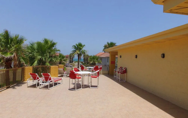 Ramada By Wyndham & Suites South Padre Island