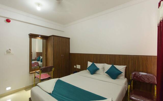 OYO 373 Hotel Grand Inn