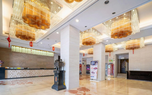 Baolilai Century Hotel - Putian