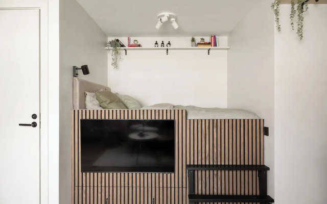 Home Away Apartments