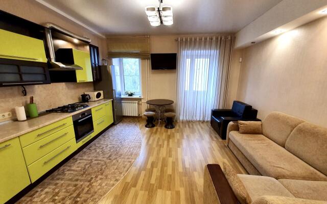 Apartments on Flotsky descent 1/2 street