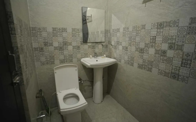 Hotel Ananta Inn By OYO Rooms