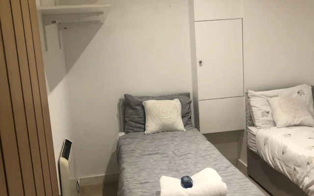 Captivating 1-bed Apartment in Southampton