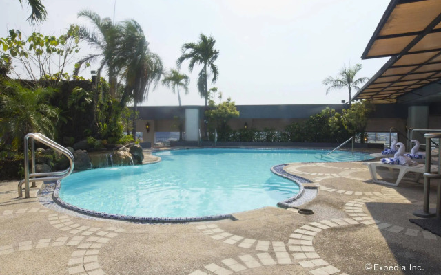 Imperial Palace Suites