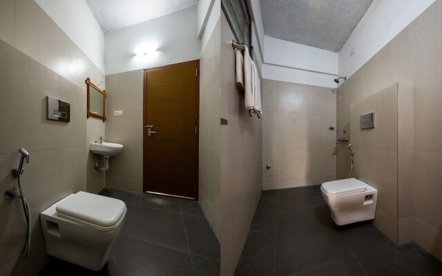 C J Grande Business Hotel