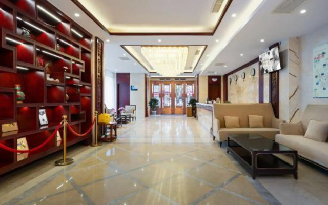 Suiton Plus By Paxton Linzhi