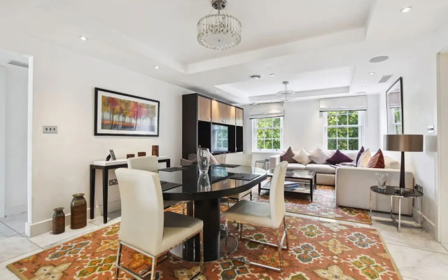 Buckingham Palace by Aeria Apartments