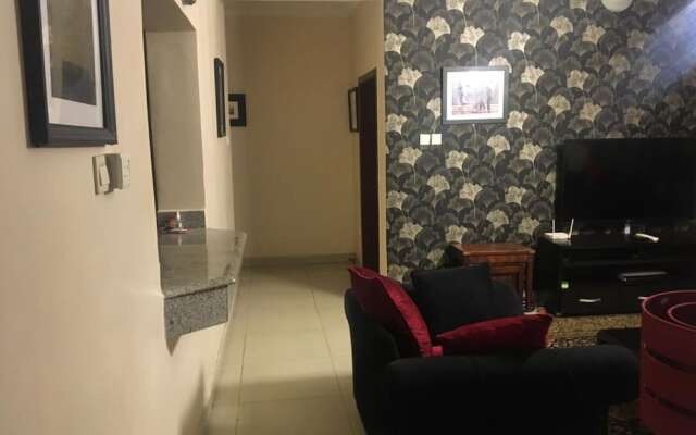 Shortlet Apartment Milverton Estate