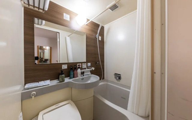 Jr Clement Inn Himeji