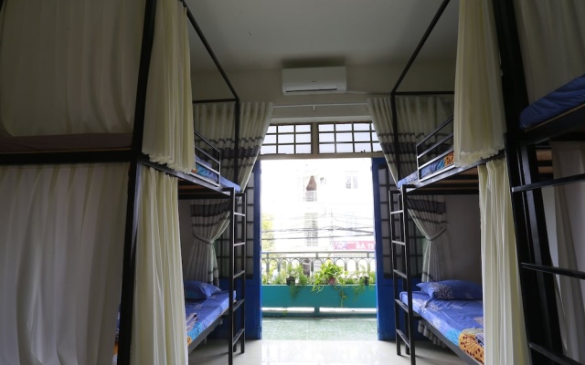 Santi Homestay DaNang – Guest Rooms – Da Nang