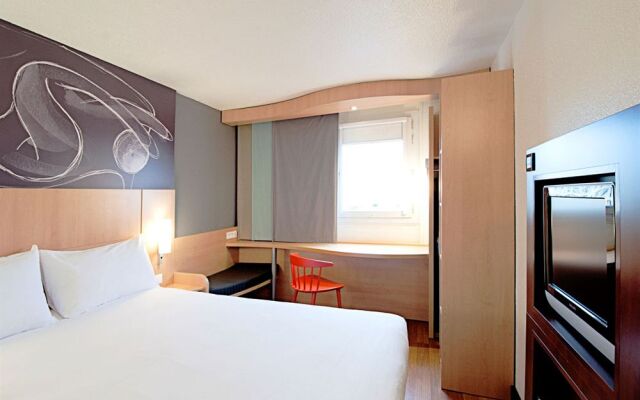 IBIS Hohhot Changle Palace