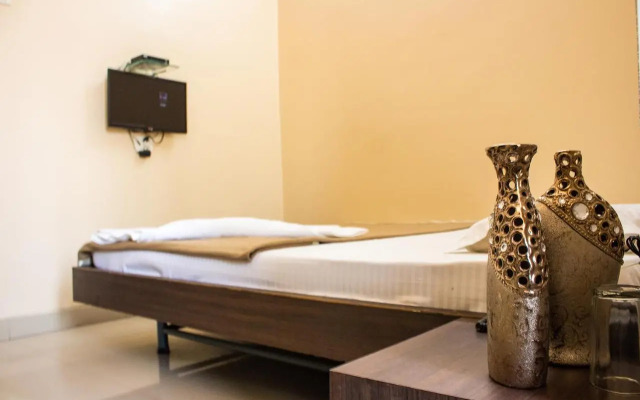 Hotel Aashish Deluxe Pet Friendly
