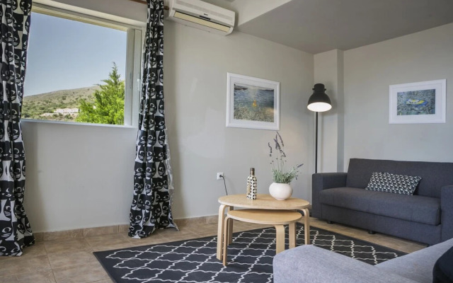 Sea View Villa in Skala