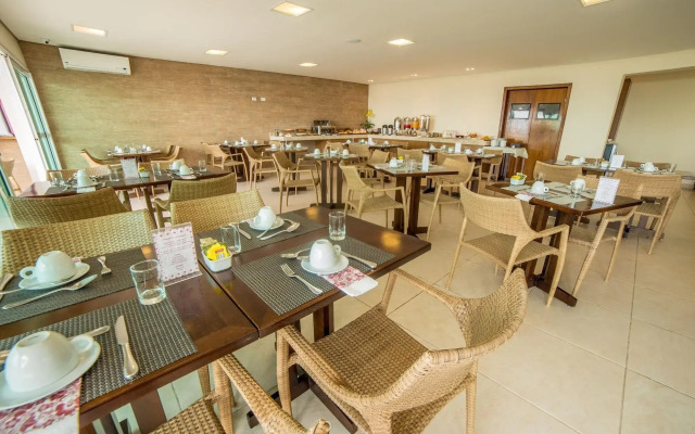 Amora Hotel