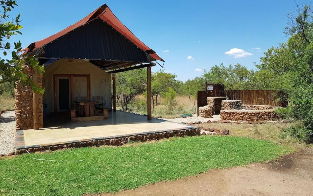 OuKlip Game Lodge