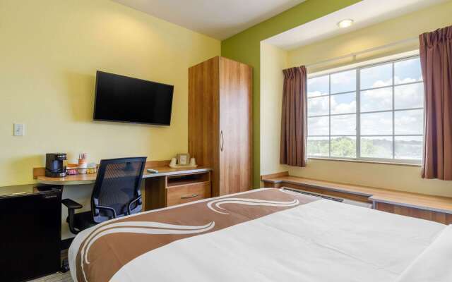 Quality Inn & Suites Lehigh Acres Fort Myers