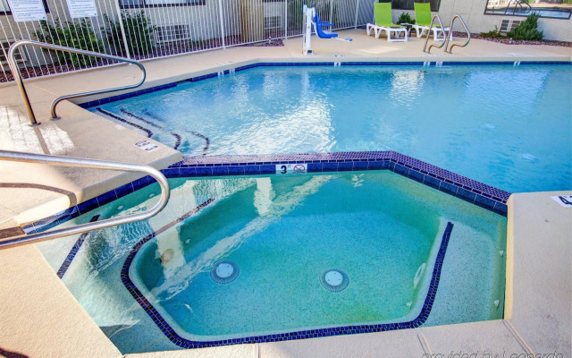 Spark by Hilton Fountain Hills Scottsdale