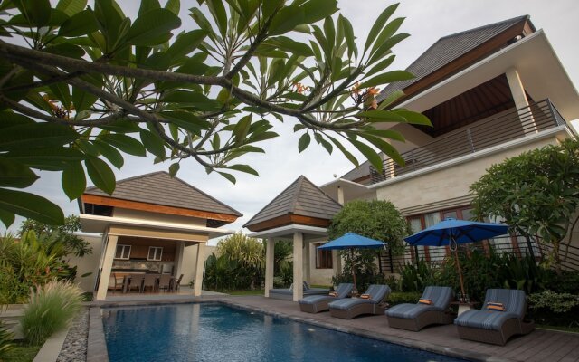 Mandara Villa Bali by eCommerceLoka