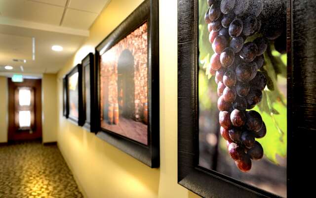 Hotel Maison Yakima Tapestry Collection by Hilton