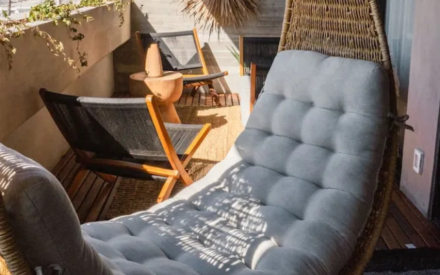 w Bright 2BR Apartment w Seaview in La Paz