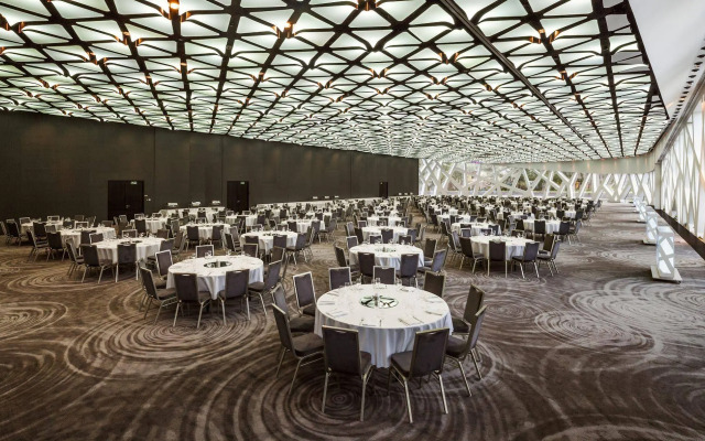 Hotel Narvil Conference & Spa