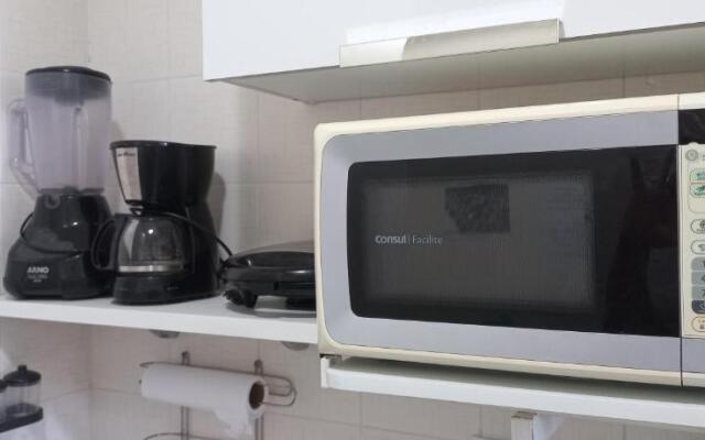 Conforto a 300m da Praia do Forte