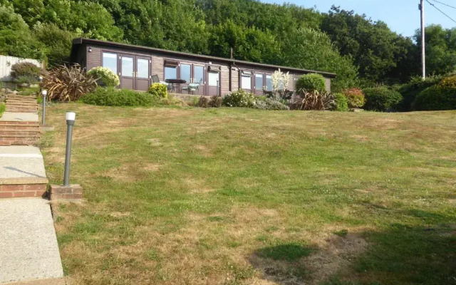 Pebble Lodges