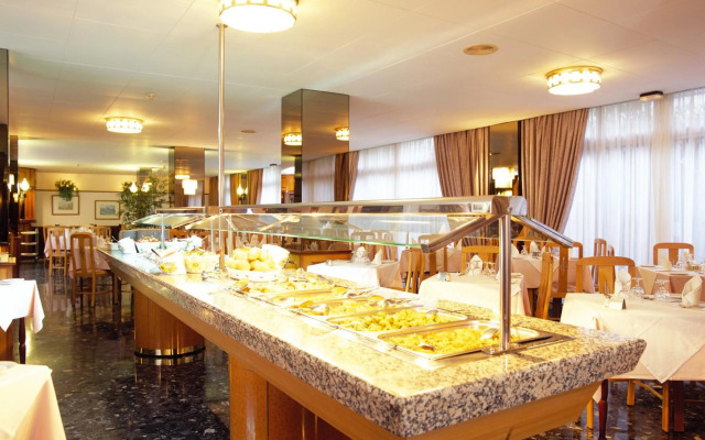 Hotel Don Manolito