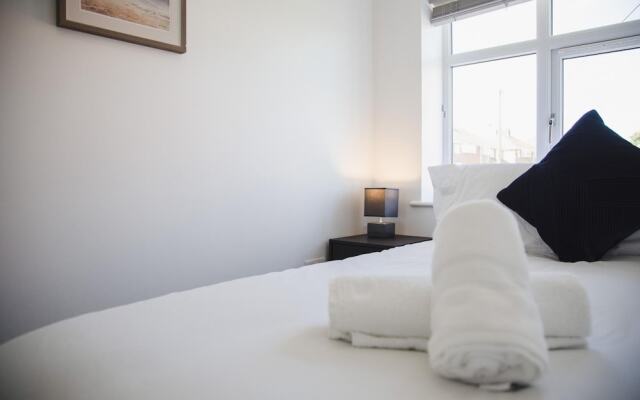 NEW 2BD Pontact Flat in the Heart of Didcot