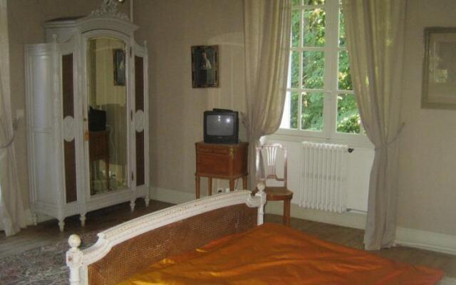 Chateau La Roussille