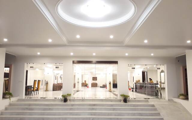 Golden Tulip Khajuraho