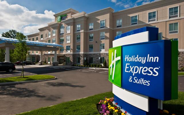 Holiday Inn Express & Suites Columbus - Easton Area, an IHG Hotel