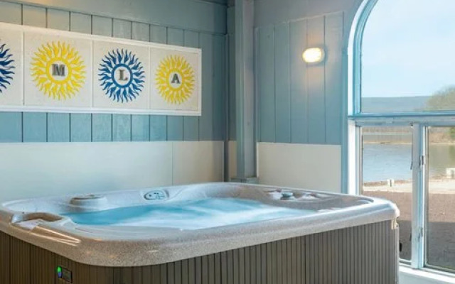 Crown Resorts at the Poconos